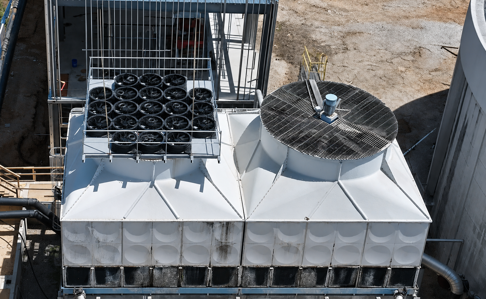 Comparación entre ventilador tradicional y arreglo múltiple EC en torre de enfriamiento